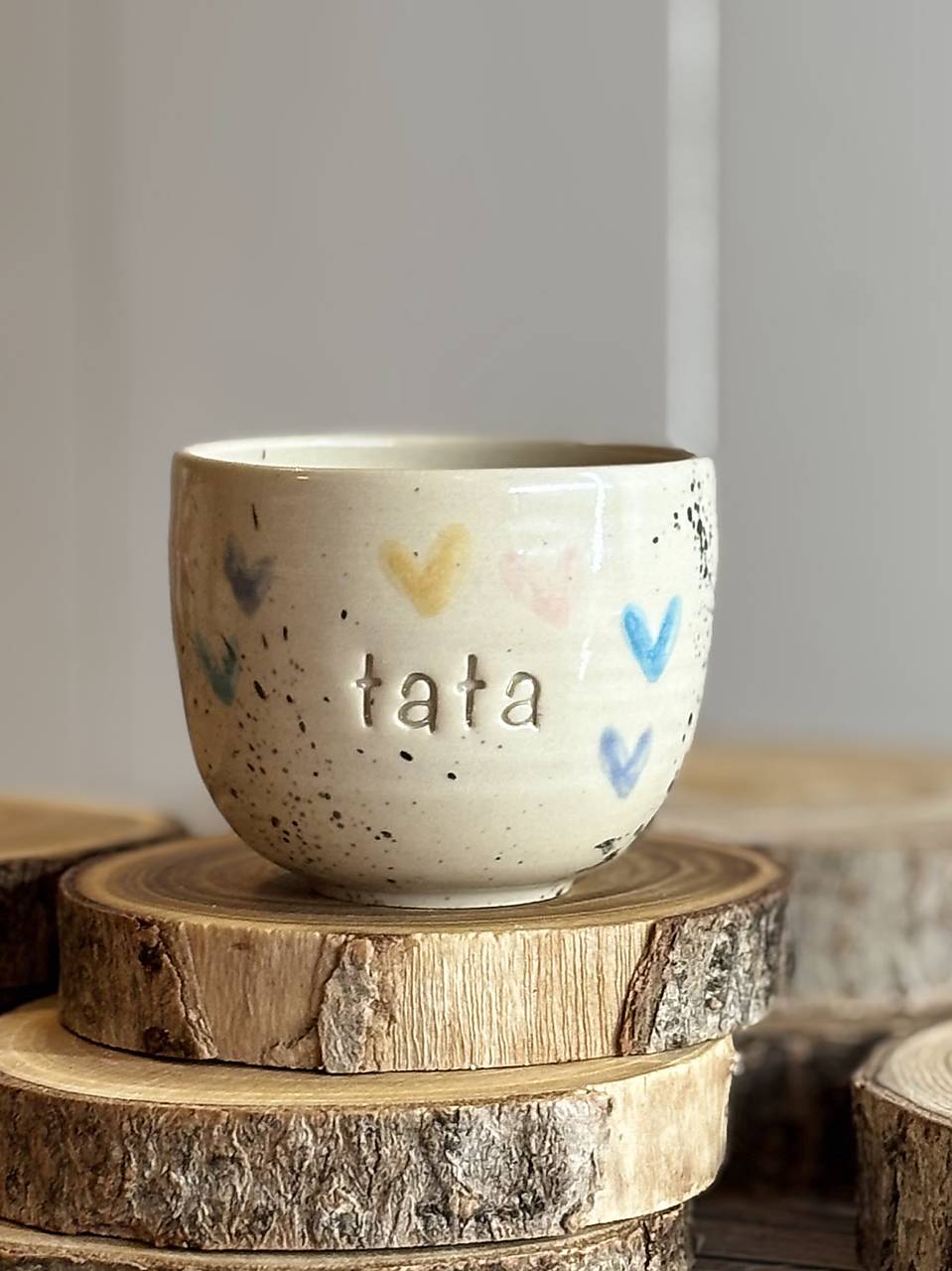 Farebné Srdiečka - pohárik lungo tata (150ml, bez uška)