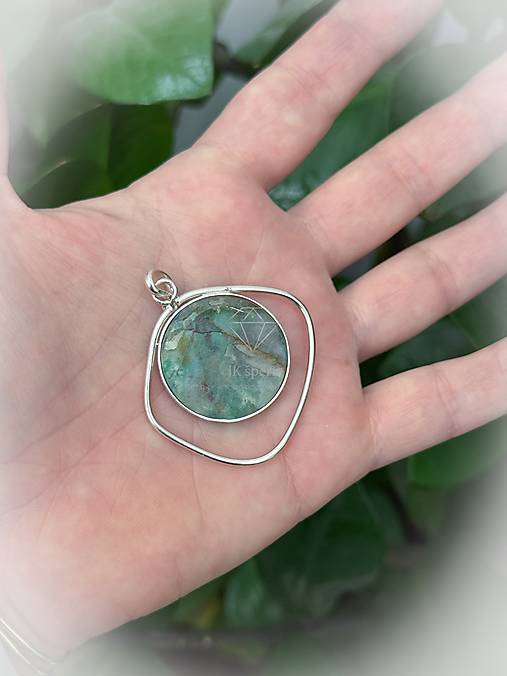 Strieborný 925/1000 prívesok so shattuckitom