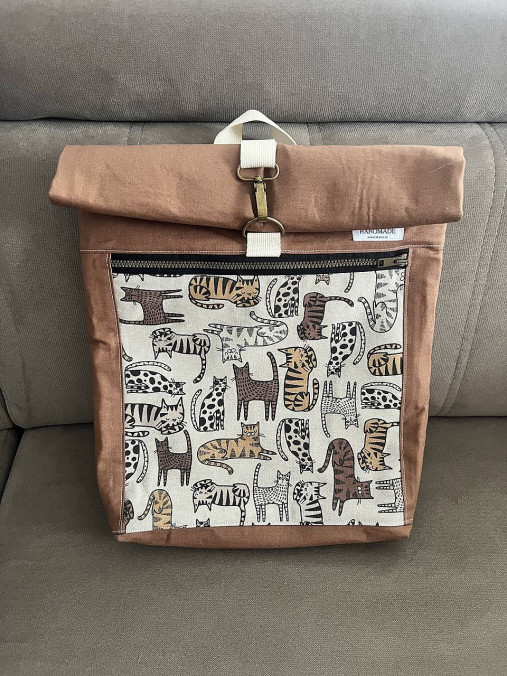 Jedinečný rolovací batoh - rolltop (8)