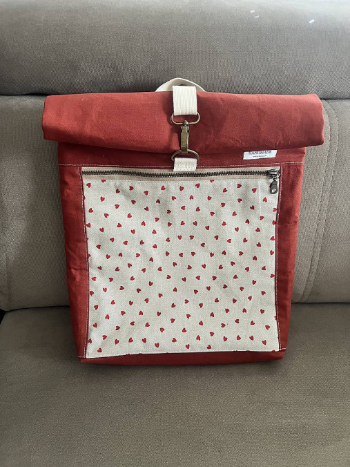 Jedinečný rolovací batoh - rolltop (9)