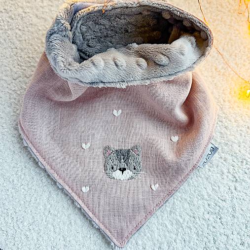 Šatky - Vyšívaná šatka s mačičkou  - 18023030_