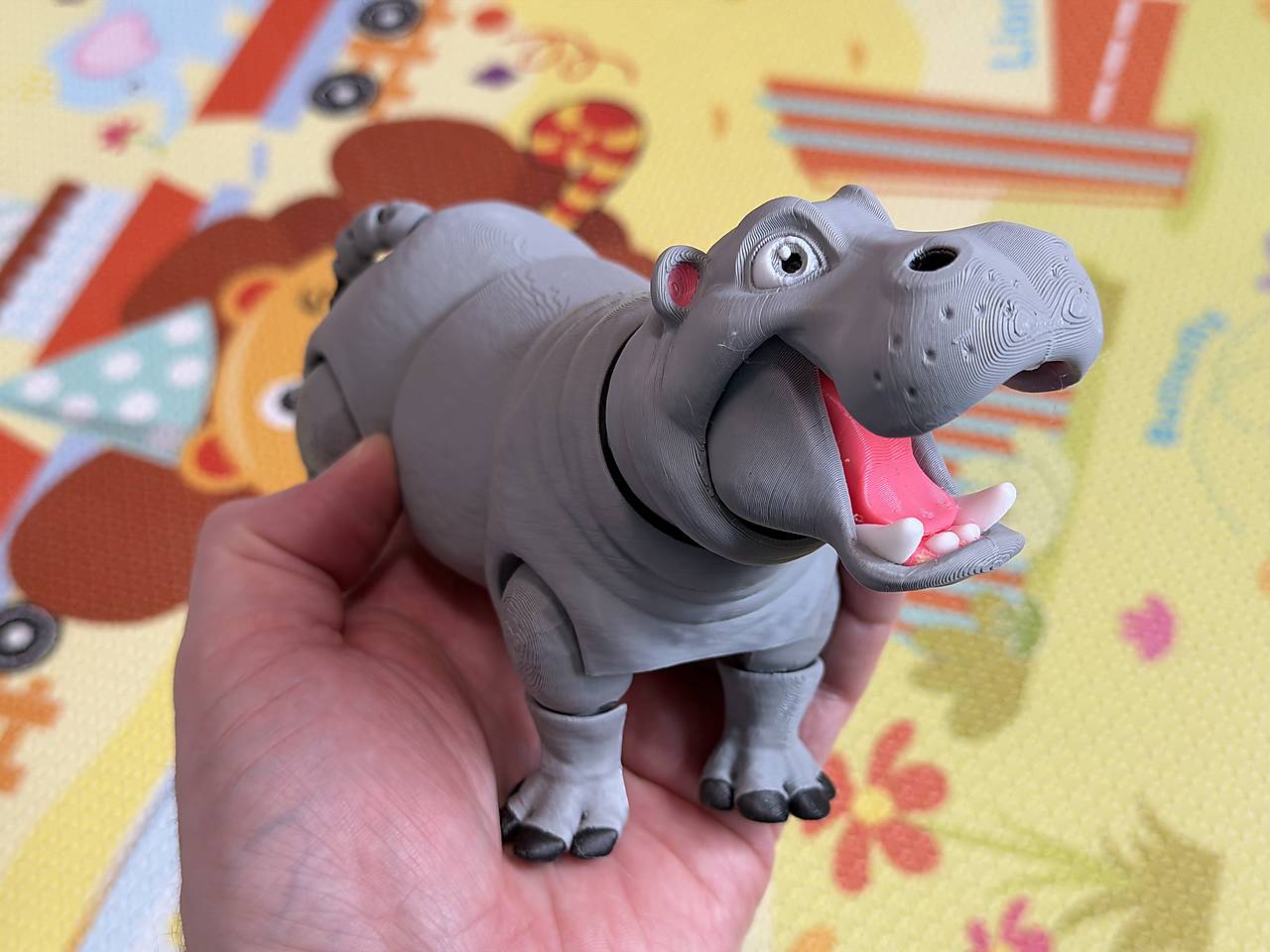 Roztomilý veľký hroch – pohyblivá figúrka pre deti