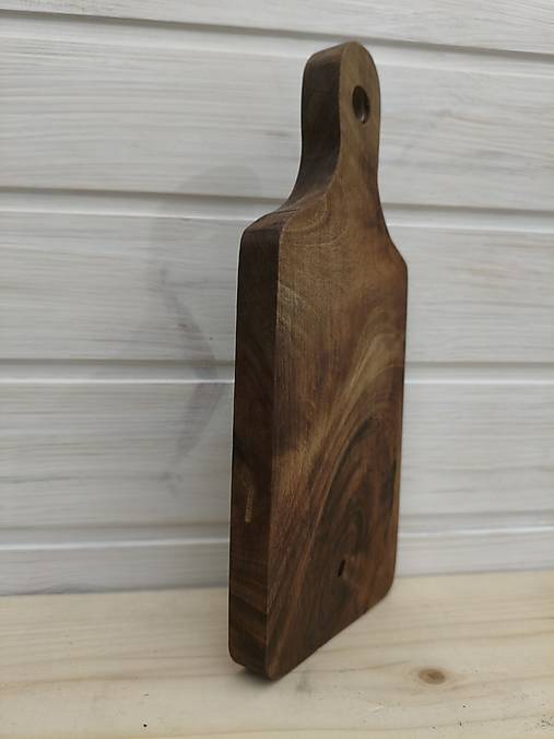 Lopár z čierného orechu