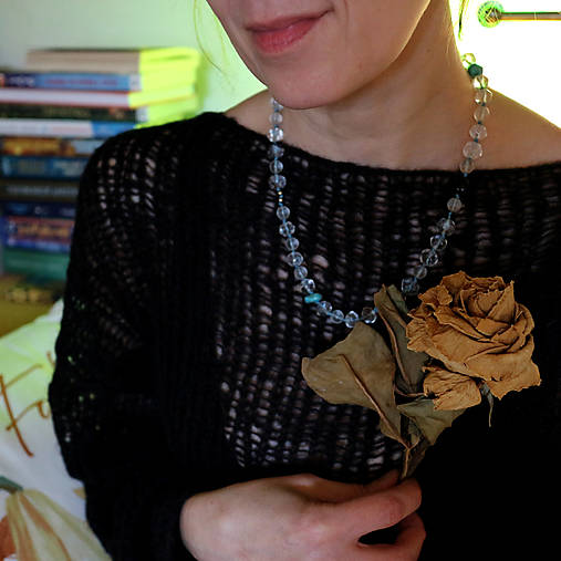 Vločky tyrkysu/ náhrdelník