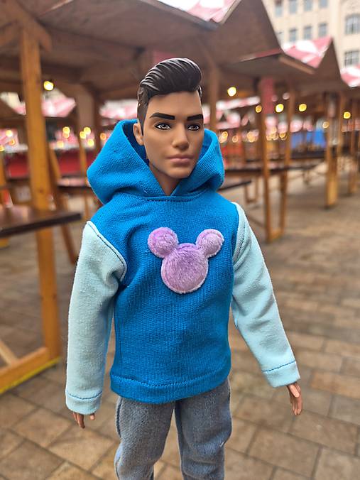 Farebná mikina pre Kena