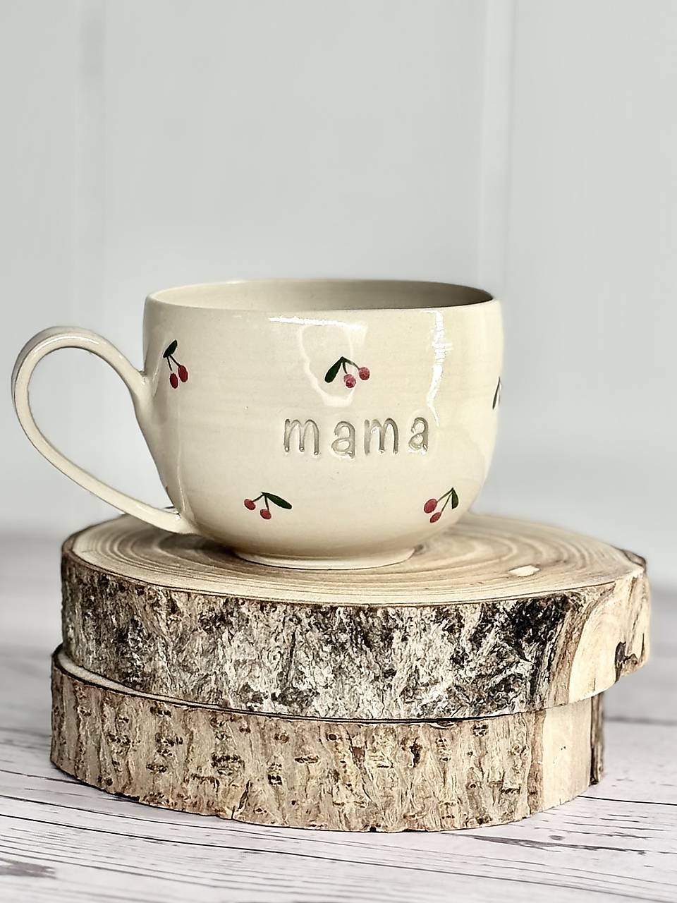 Čerešne - šálka cappuccino mama (s uškom, 200ml)