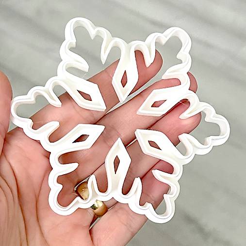 Príbory, varešky, pomôcky - Vykrajovačka snehová vločka / S049 (vzor č.2, 9cm) - 18029505_