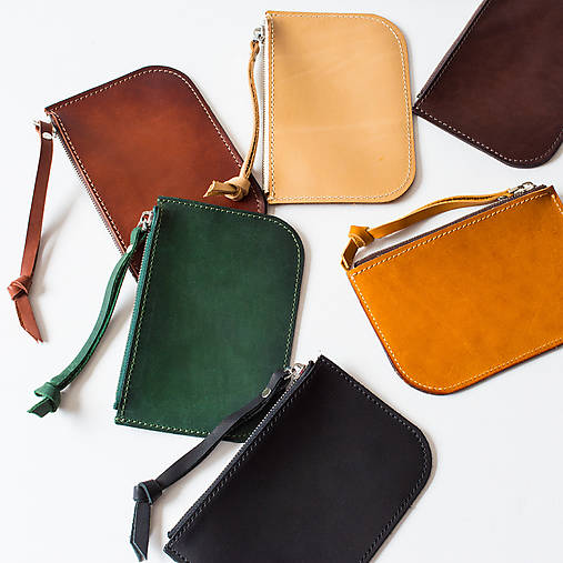 Peňaženky - Kožená peňaženka na zips v rôznych farbách - 18029746_