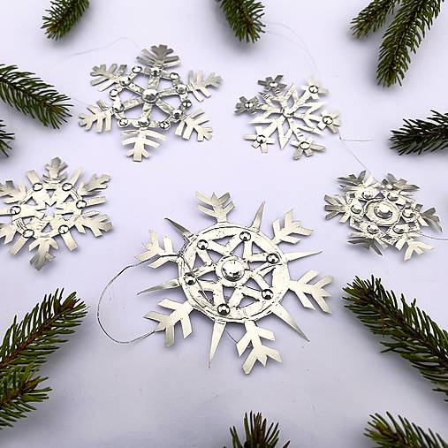 Dekorácie - Hliníkové vločky - 18032185_