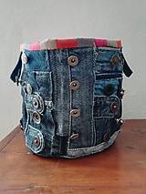 Úložné priestory & Organizácia - Rifľový košíček s gombíkmi - 18032911_