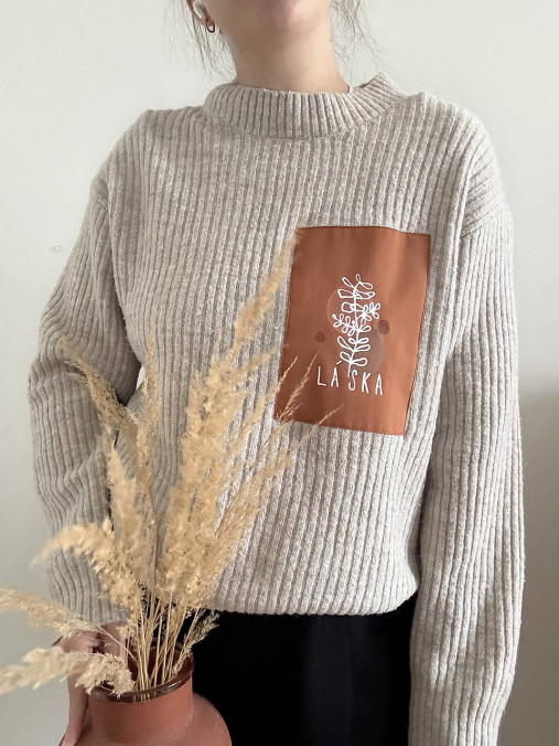 Upcyklovaný sveter LÁSKA