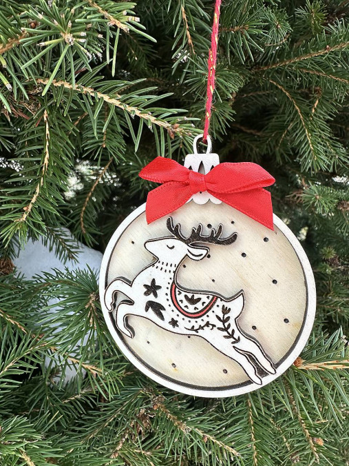 Ozdoba na stromček drevená maľovaná