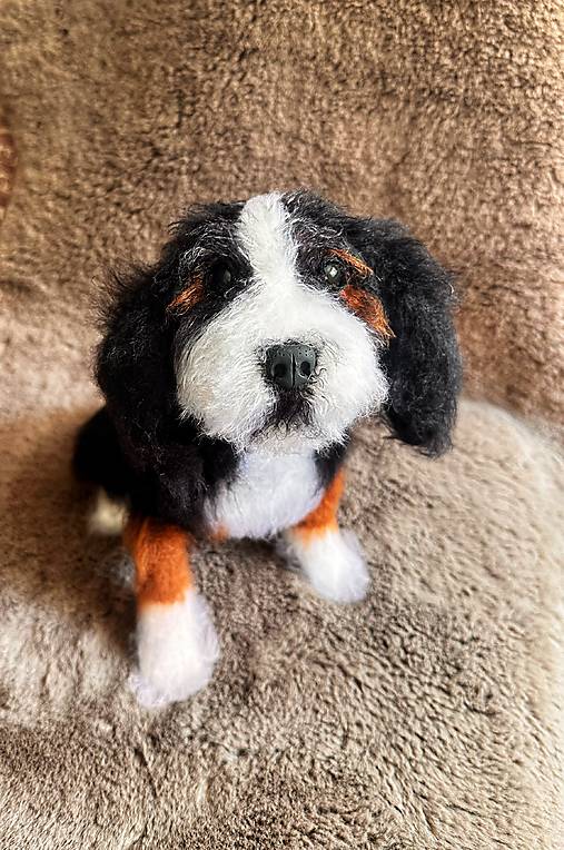 Dekorácie - Háčkovaný pes - 18036876_