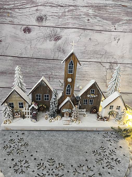 Dekorácie - Vianočná osvetlená dedinka - 18038682_