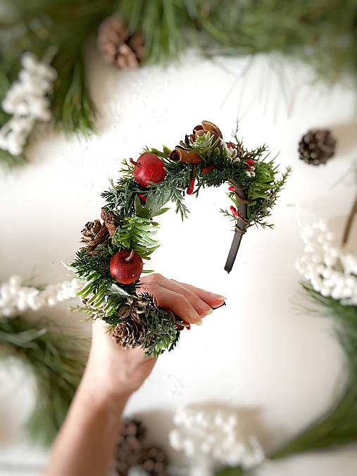 Vianočná čelenka "mágia vianočného lesa"