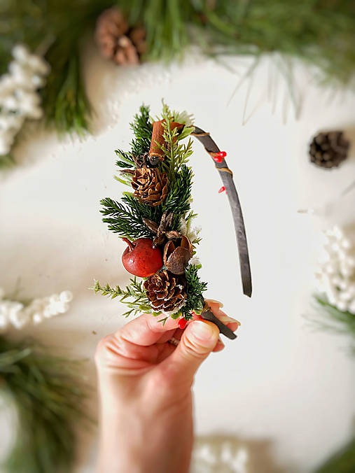 Vianočná čelenka "mágia vianočného lesa" - na stranu