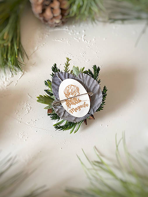 Brošnička "mágia vianočného lesa"
