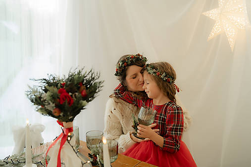 Kytička (svadobná alebo dekoračná) "mágia vianočného lesa"