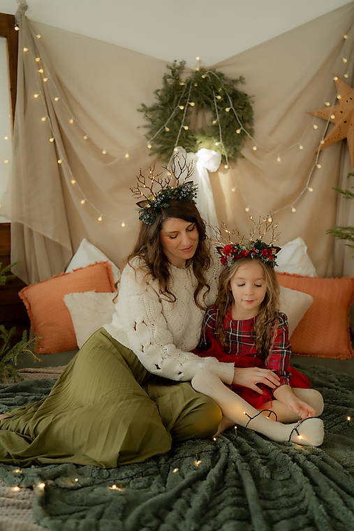 Čelenka so svetielkami "zimný les"