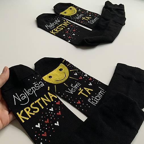 Maľované ponožky pre najlepšiu /výnimočnú KRSTNÚ (Čierne)
