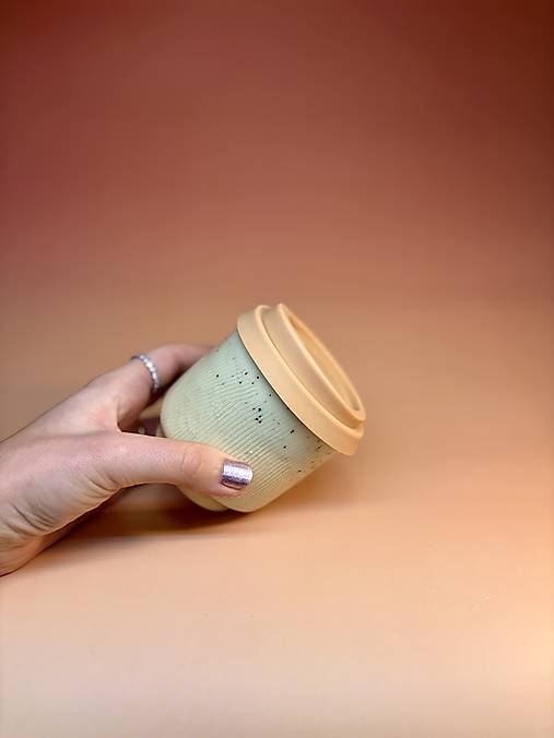 Keramický travel cup Soft Relief