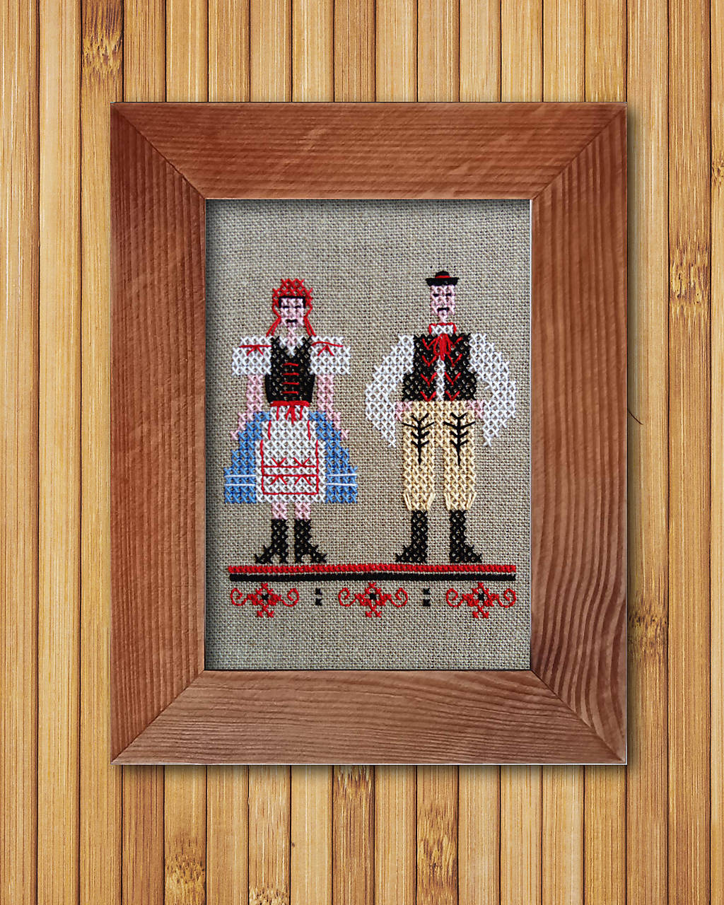 Krojované páry vyšívané (Trenčín)