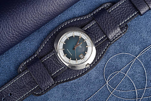 Náramky - Kožený remienok na hodinky 18mm, Classic s podložkou, tmavomodrý, sivé prešitie - 18039773_