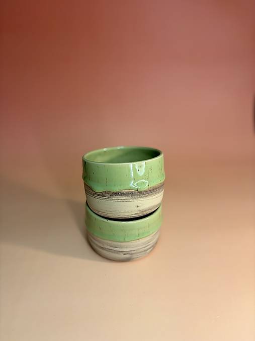 Marble keramický hrnček zelený