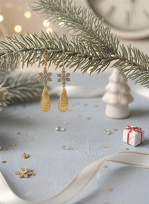 Náušnice - Zlatá vločka - náušnice z modelovacej hmoty - 18042015_