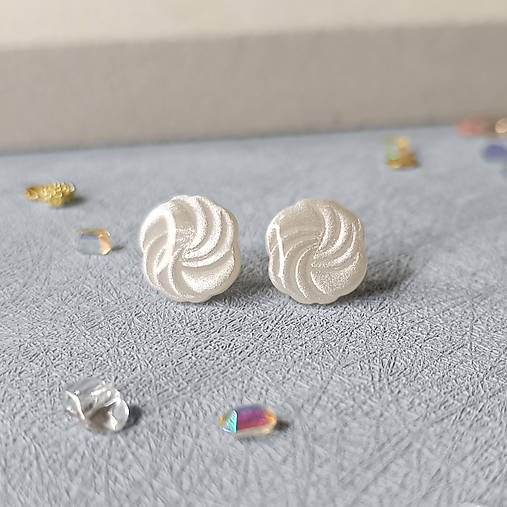 Náušnice - Perlušky - náušnice z modelovacej hmoty (Napichovačky) - 18042221_