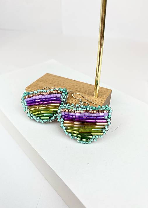 Náušnice vyšívané korálkové