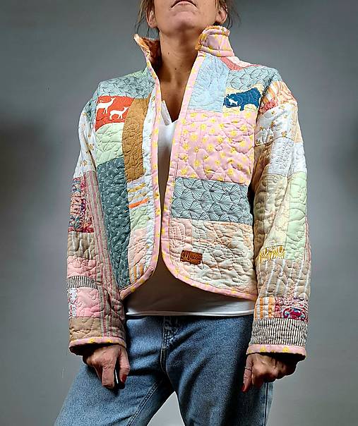 Trendy sešívaná bunda/ casual