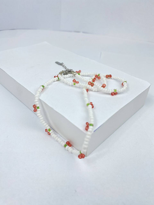 Náhrdelník  korálkový třešně