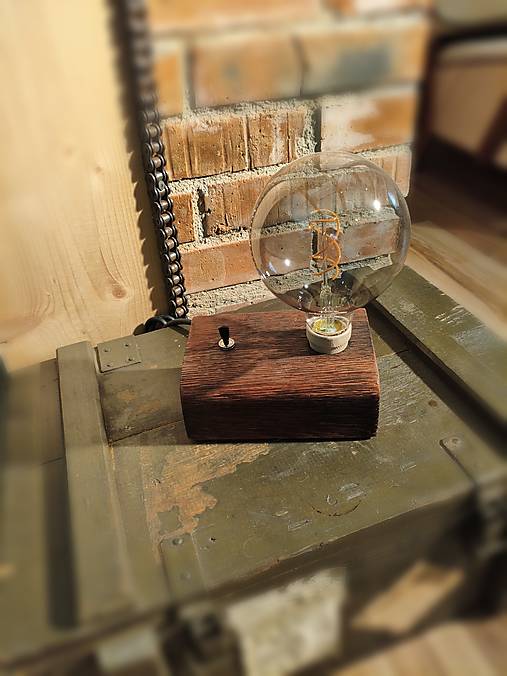 Nočná lampa dekoračná