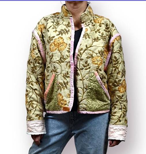 Trendy prošívaná bunda/ casual