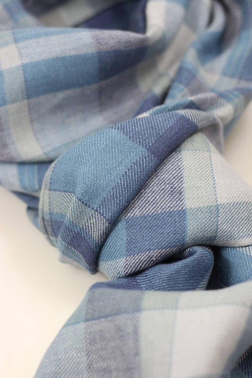 Pánsky modrý kockovaný šál z mäkkého 100% ľanu "Scott"