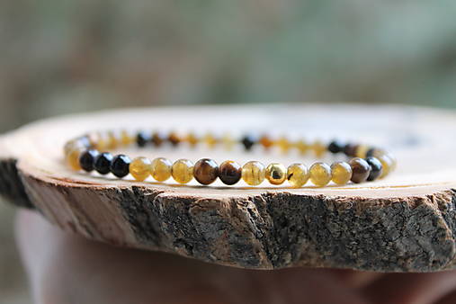 Labradorit_Tigrie Oko_Ónyx