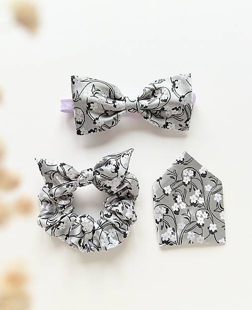 Sivý kvietkovaný set