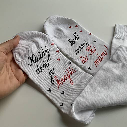 Maľované ponožky SKLADOM veľkosť 39-42 presne ako na fotke