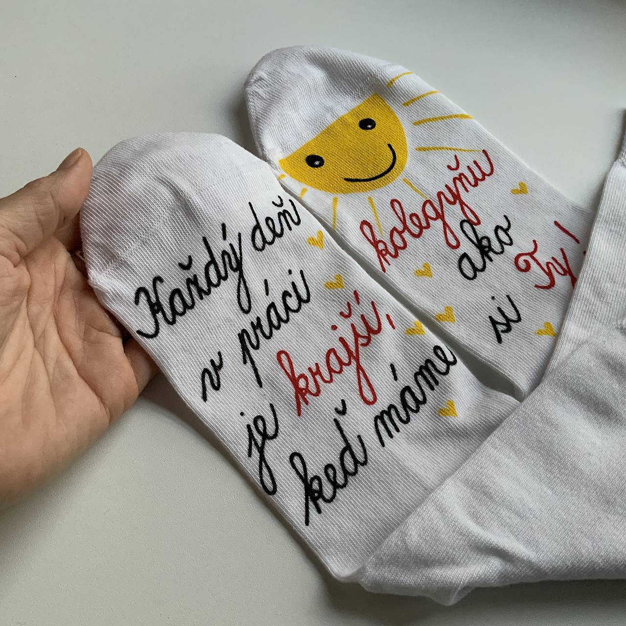 Maľované ponožky SKLADOM veľkosť 39-42 presne ako na fotke