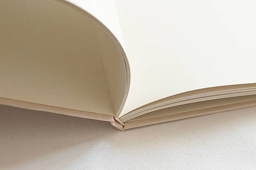 Papiernictvo - Fotoalbum/Svadobná kniha hostí - Náš svadobný deň "rosegold" - 18046558_