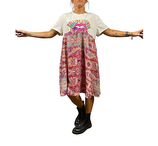 Boho šaty s Nirvánou