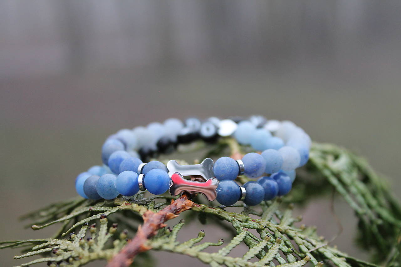 Pre majiteľov psíka _Náramok kostička