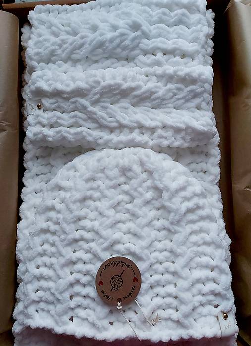 Jemnučká a ľahká dámska/dievčenská/detká zimná súprava (aj samostatne)