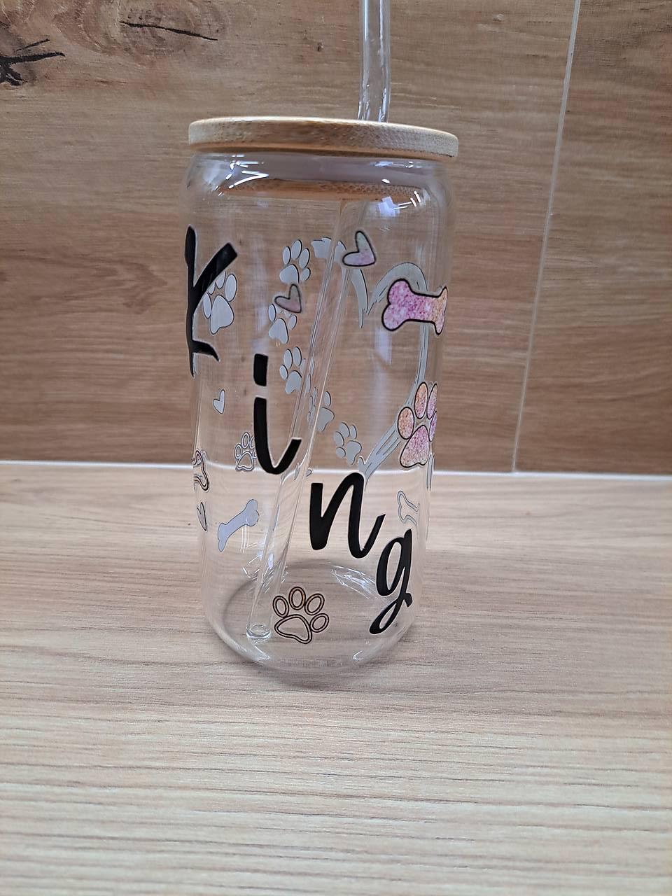 Personalizovaný sklenený pohár s bambusovým viečkom