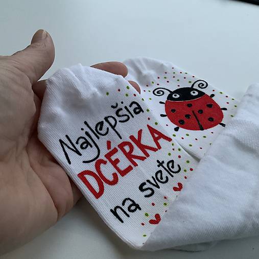 Detské maľované ponožky s lienkou a nápisom: "Najlepšia dcérka na svete"