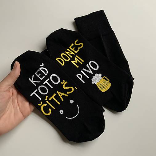 Maľované ponožky pre milovníka piva (tmavomodré - SK verzia)