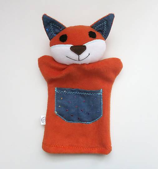 Maňuška líška (Líštička z Ligotavého srdiečkova)