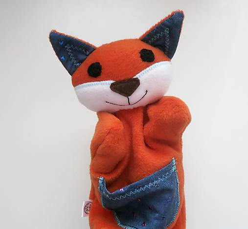 Maňuška líška (Líštička z Ligotavého srdiečkova)