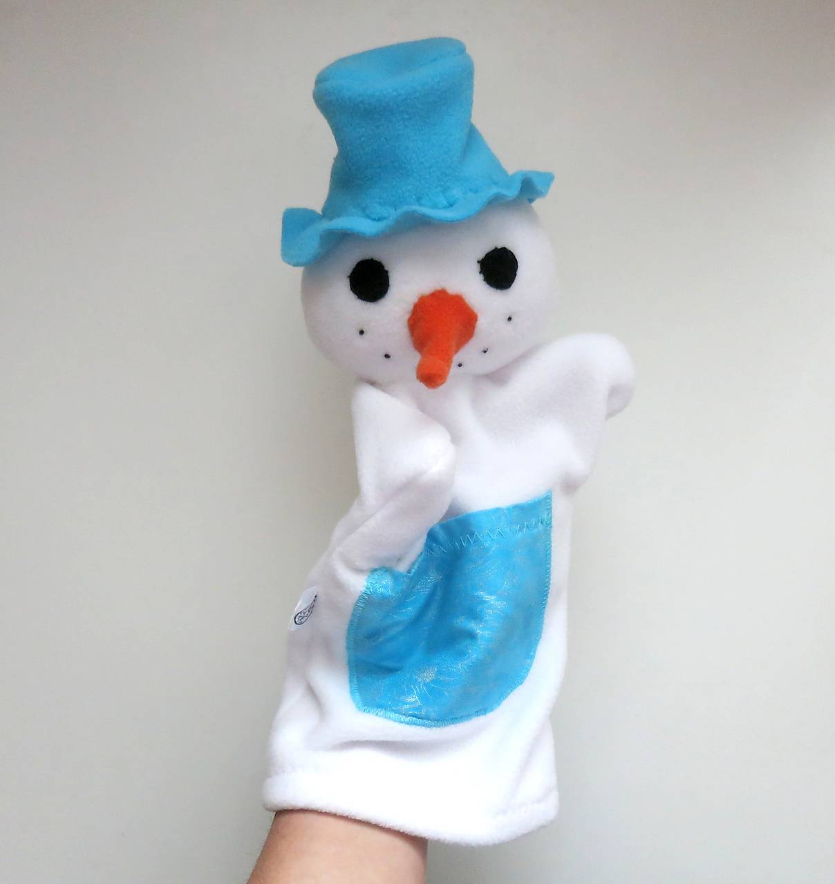 Maňuška snehuliak (Snehuliak v Tyrkysovom klobúku)